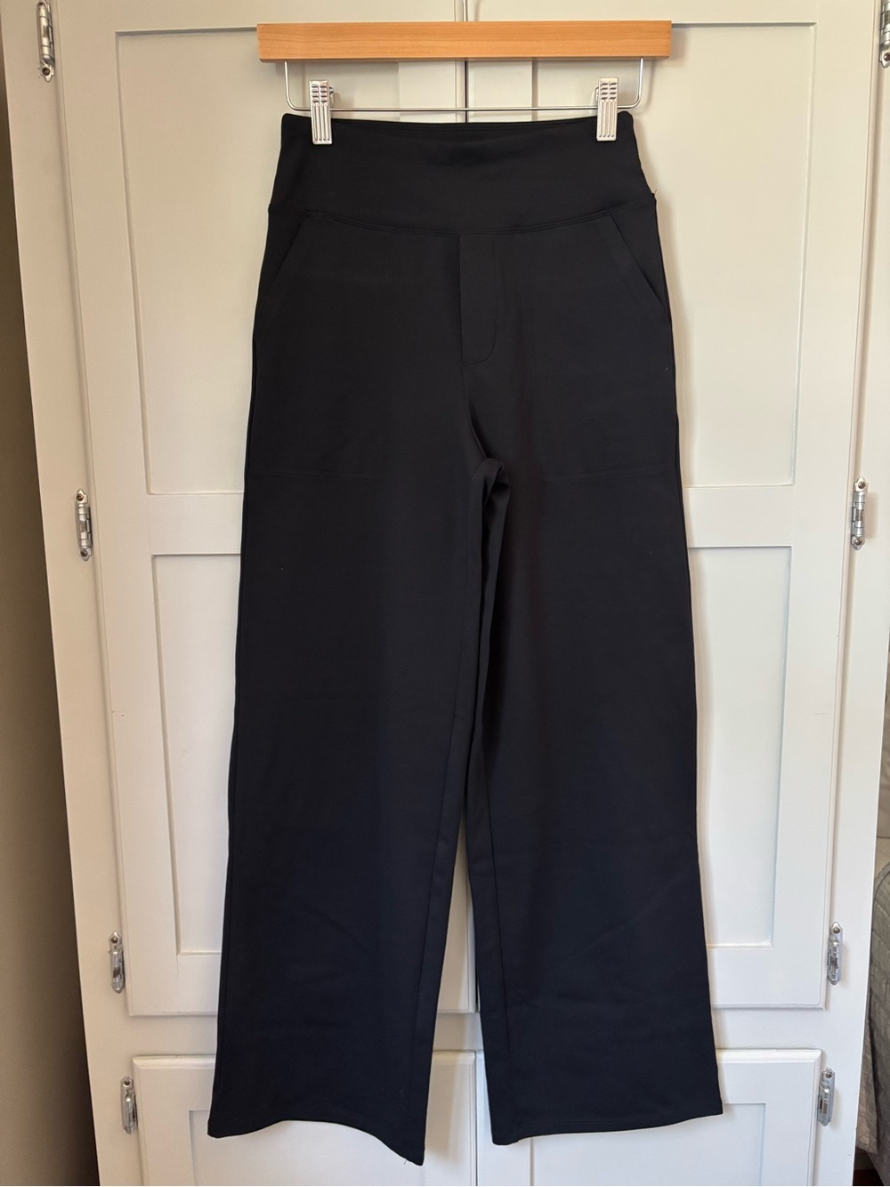 Black Wide-Leg  Pants with High Waist/Casual/Dressy/Can be worn to office